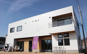 Matoi Hostel & Bar